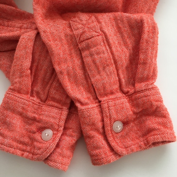 GAP button down shirt - Picture 5 of 5